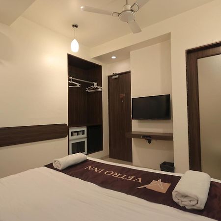 Hotel Vetro Inn Сурат Екстер'єр фото